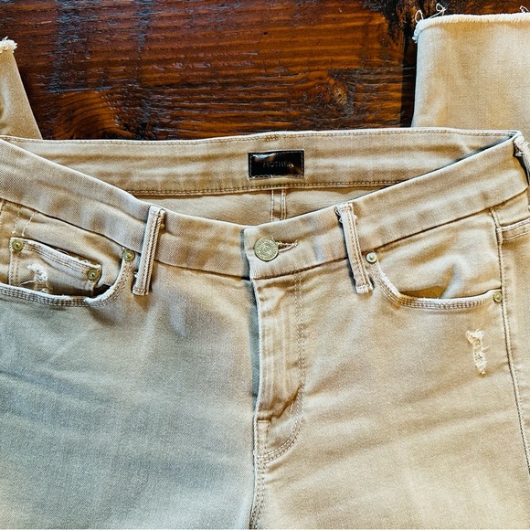 MOTHER Jeans The Looker Fray Blowout Skinny Jeans in Coastal Tan - Picture 3 of 8
